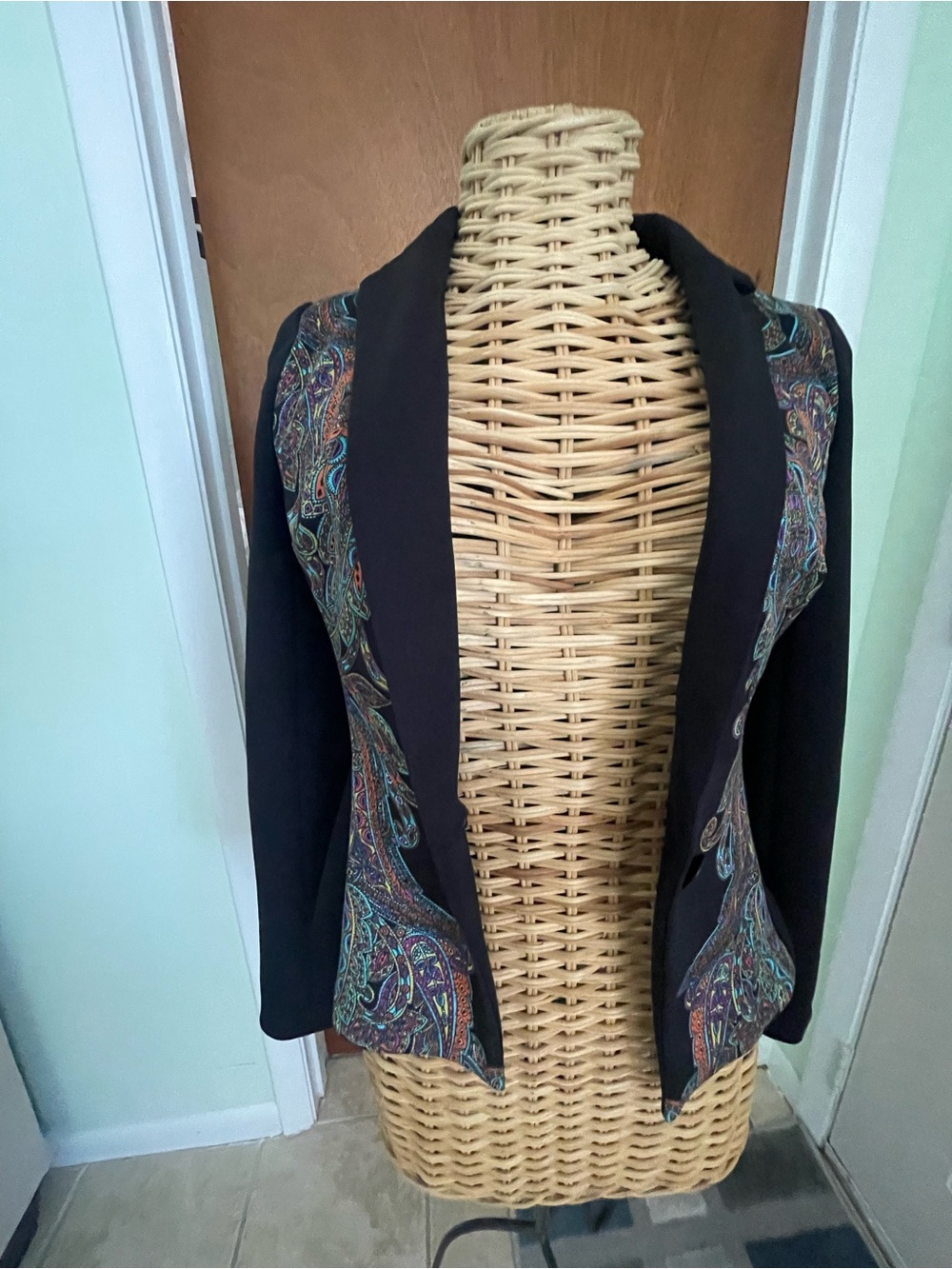 Boston Proper Vintage Mirrored Tased Paisley Black Statement Blazer Jacket SZ 4